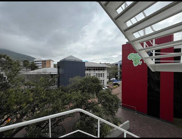 434M² OFFICE TO LET IN RONDEBOSCH
